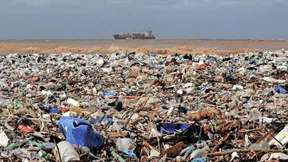 Rettung durch plastikfressende Bakterien?