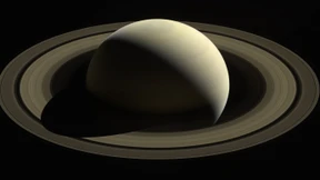 Vor Mitternacht ist Saturn der Star