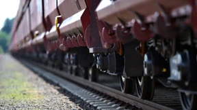 Bahn will mehr Beschränkungen für laute Güterzüge