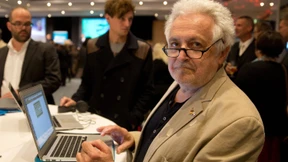 Broder bedauert Foto mit Weidel