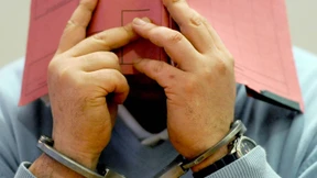 Frühere Kollegen von Niels H. angeklagt