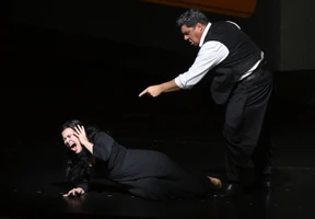 Zu laute Musik in Parma?