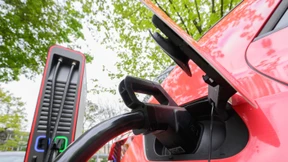 Strombedarf für E-Autos wird sich verzwanzigfachen