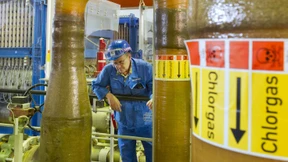 Wie sich Kunststoff ohne Chlorgas herstellen lässt