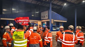 Ganztägige Warnstreiks nach ergebnisloser Stahl-Tarifrunde