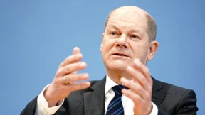 Regierung will im Eilverfahren Notfallpakete für Wirtschaft beschließen