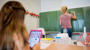 Tablets  lenken nur ab!