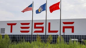 Hohe Auslieferungen lassen Tesla-Kurs steigen