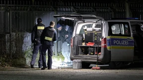 Polizist in Berlin durch Detonation an Polizeigebäude schwer verletzt