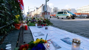 „Er fuhr, ohne zu bremsen, durch die Menschen durch“