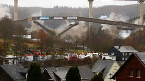 Riesige Talbrücke der A45 zu Fall gebracht