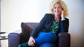 Als wäre sie  eine Freundin