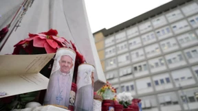 Papst hat Lungenentzündung