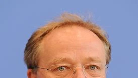 Kritik an wirtschaftlicher Orientierung Niebels
