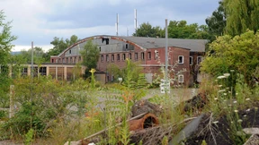 Konzerte statt Flugzeuge im alten Hangar