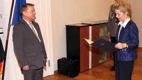 Madame Go bittet zum Gespräch