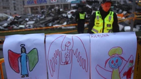 Wieder Einsturzgefahr, Rettungsarbeiten unterbrochen