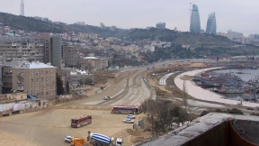 Ell & Nikki & Alijew