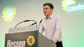 Ewalds Auslandsreisen bleiben unbeanstandet