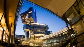 Sparkassen zurren Rettungsplan für Nord LB fest