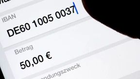 Überweisungen werden ab Oktober sicherer