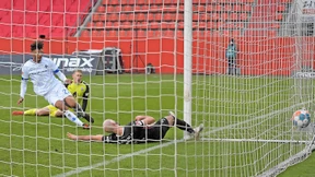 Ligaüberflieger „Lilien“