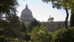 Rätselhafter Geldfund in einem Beichtstuhl in Rom