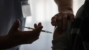 14 geimpfte Altenheim-Bewohner positiv auf britische Corona-Variante getestet