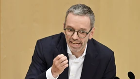 Gefährliche Seilschaften in Wien