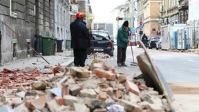 Verletzte und beschädigte Kathedrale