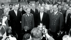 Die Uniformen waren nicht rechtzeitig fertig geworden