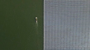 Größter schwimmender Solarpark der Welt soll in Indonesien entstehen