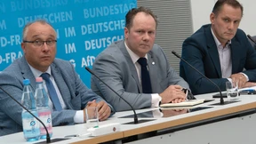 AfD distanziert sich von Gewalt in Chemnitz