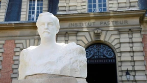 Frankreich fahndet nach Forschungserfolg