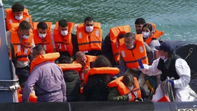 600 Migranten haben den Ärmelkanal überquert