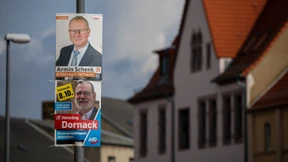 Große Nervosität vor Stichwahl in Bitterfeld-Wolfen
