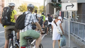 Schmal, holprig und zugewachsen