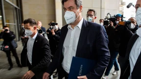 Die Söder-Fans kommen aus der Deckung