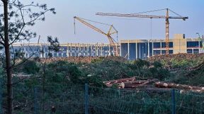 Waldrodung auf Tesla-Baustelle kann weitergehen