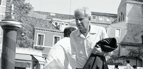 Ein Philosoph ergreift die Massen