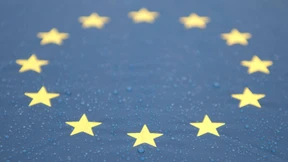 Fitch entzieht Rettungsschirm EFSF die Topbonitätsnote