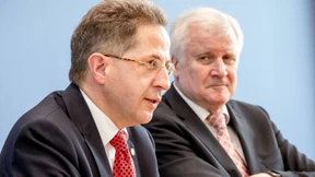 Seehofer: Ich werde Maaßen nicht entlassen