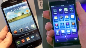 Merkel bekommt neues Smartphone