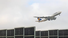 Fraport baut Photovoltaik an der Startbahn West aus