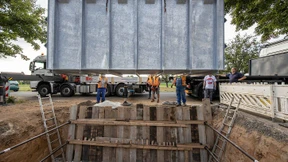 Gedämpfter Klang unter Bodenniveau