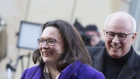 SPD streitet, Union blockiert