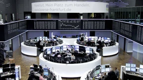 Euro schwach, Aktien stark