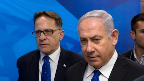 Besatzungsgegner unerwünscht, rechte Gesinnung willkommen