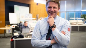 „Können Sie kommen? Mein Wasserhahn spritzt“