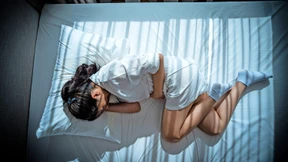 Mit Elektroden im Bauch gegen Endometriose